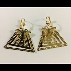 14 K PLATED  EARRINGS  BUTTERFLY